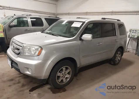 2011 Honda Pilot Touring из США, поврежденный, VIN 5FNYF4H92BB100603